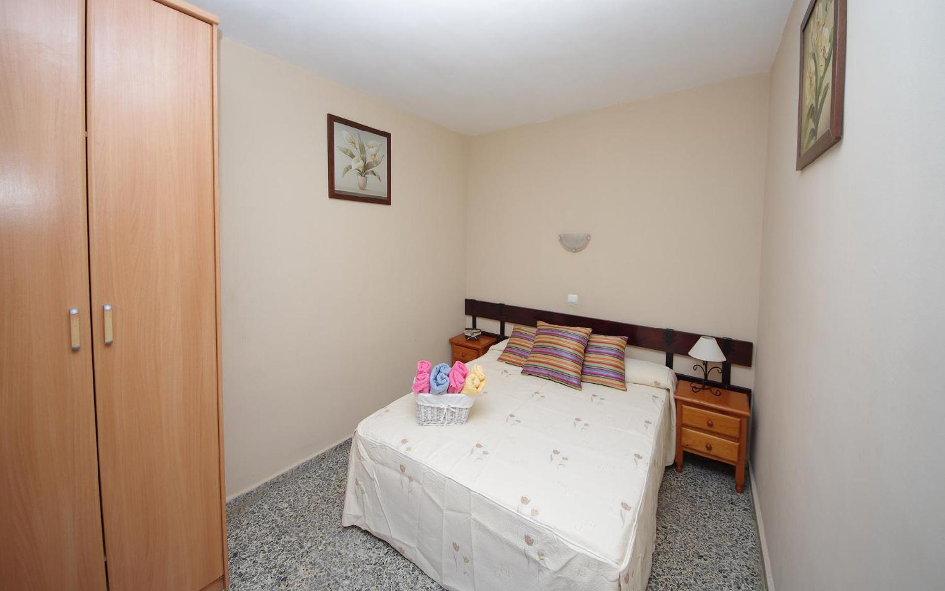 Habitación Doble con baño privado - 1 cama doble