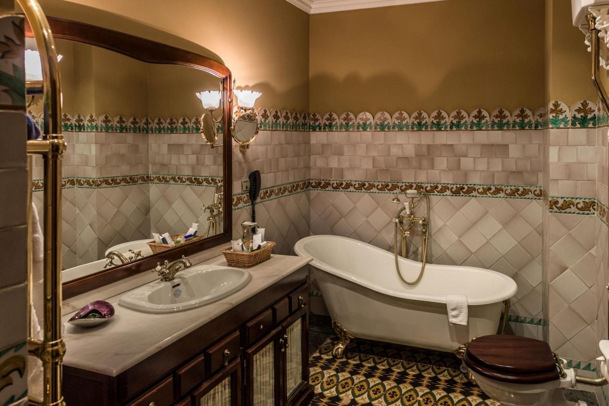 Double Room with Bath