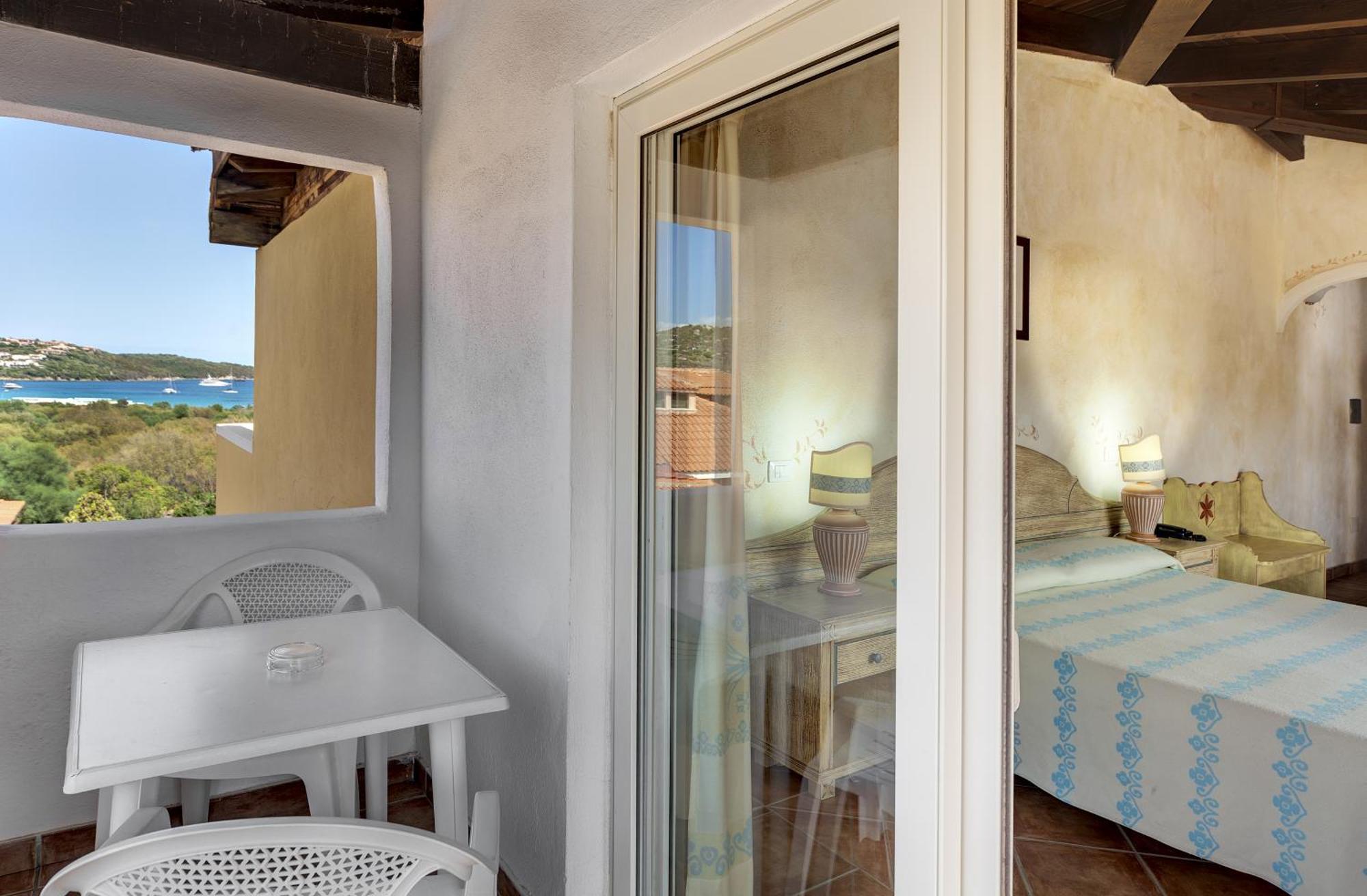 Double or Twin Room Side Sea View Balcony