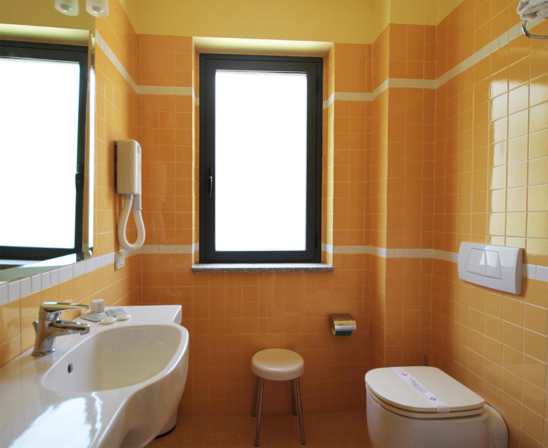 Suite con 2 Camere da Letto e 1 Divano-letto