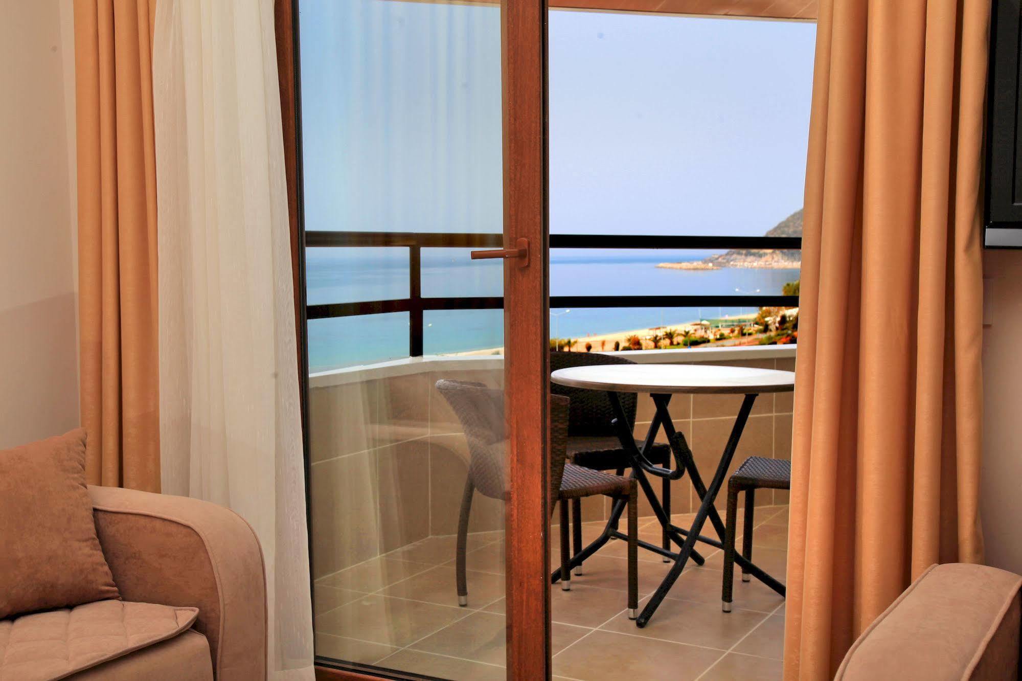 Two-Bedroom Apartment with Sea View
