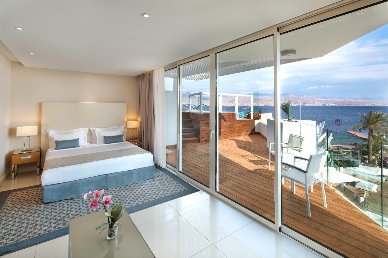 Suite with Private Pool