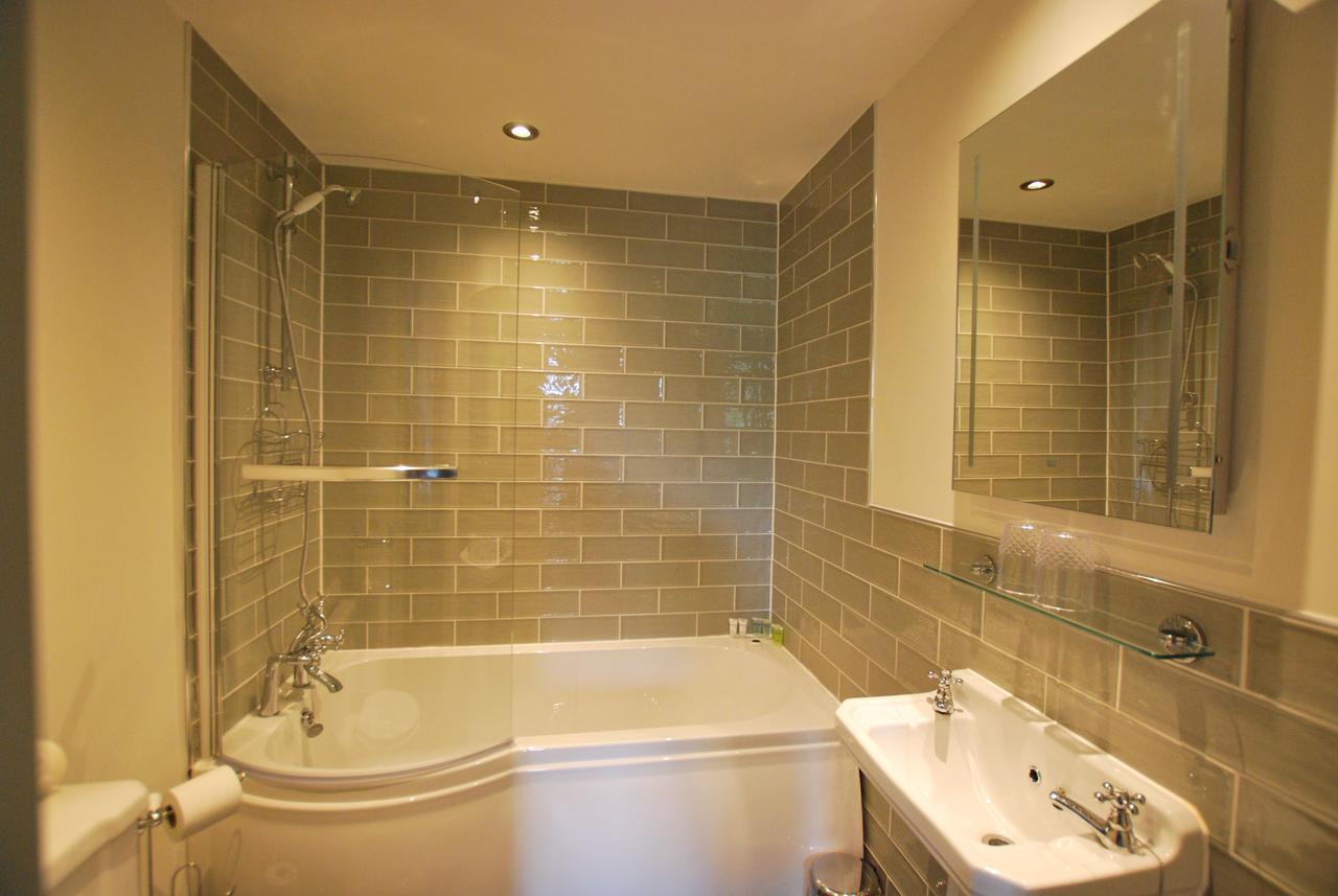 Premier Triple Room - No Pets