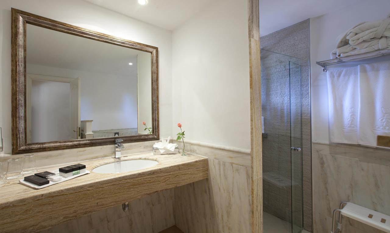 Family Suite,1207484698:JPEG