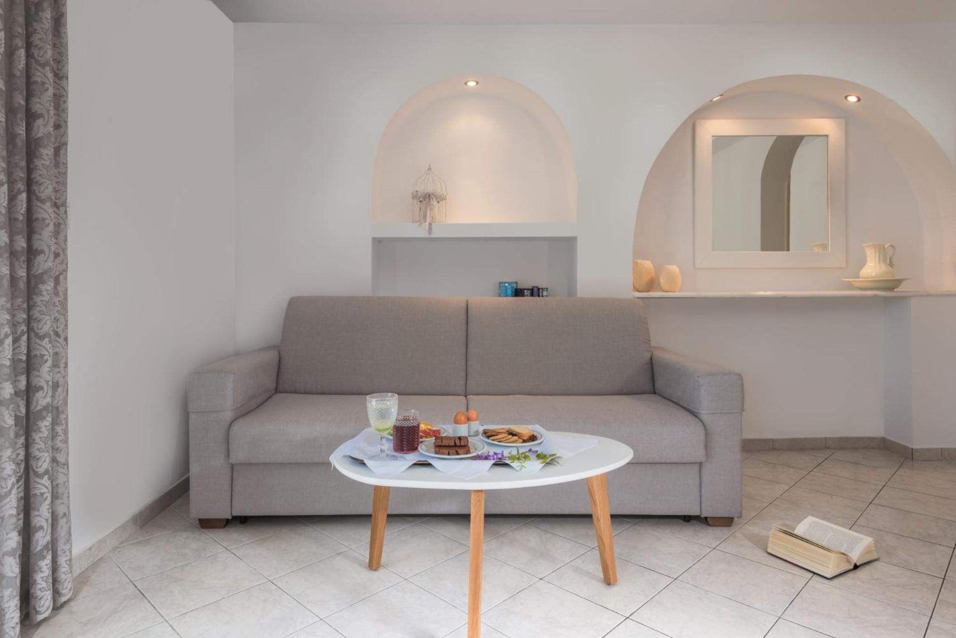 Habitación Triple Deluxe con bañera de hidromasaje al aire libre