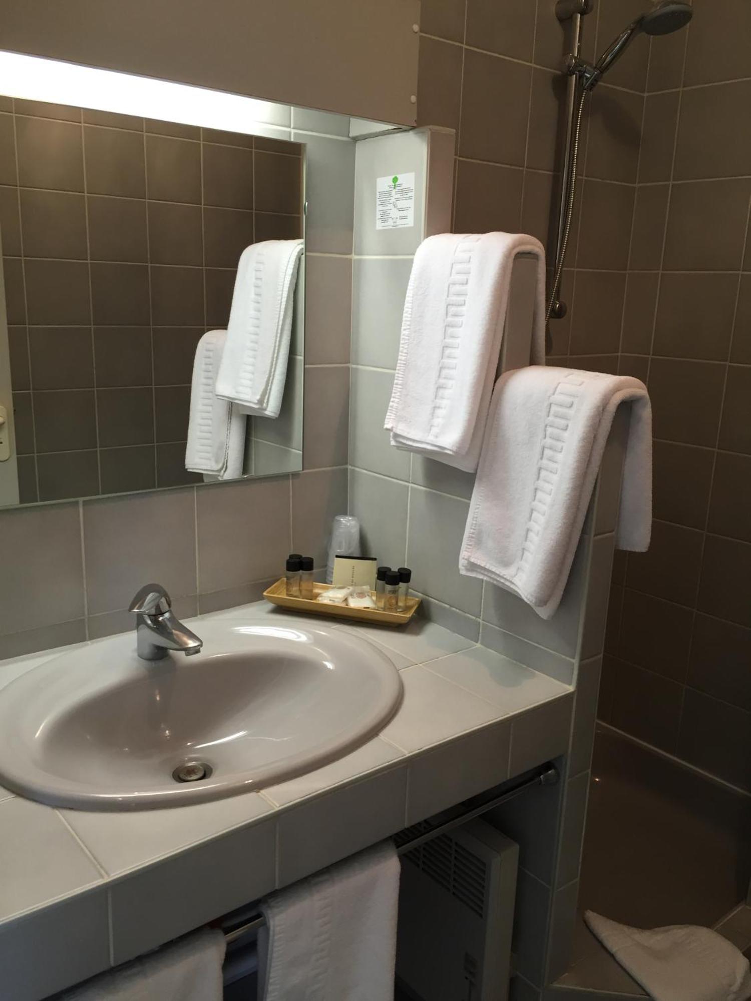 Triple Room,790617303:JPEG
