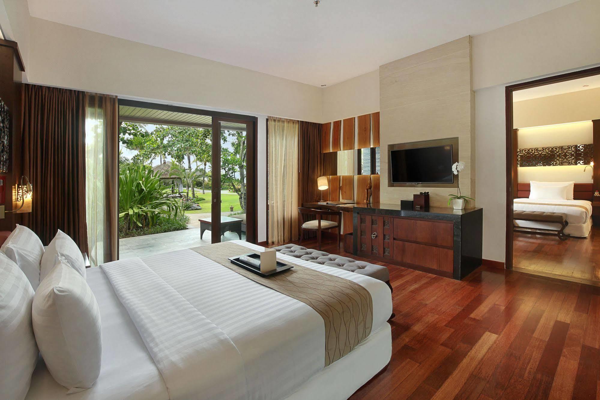 Beach Room