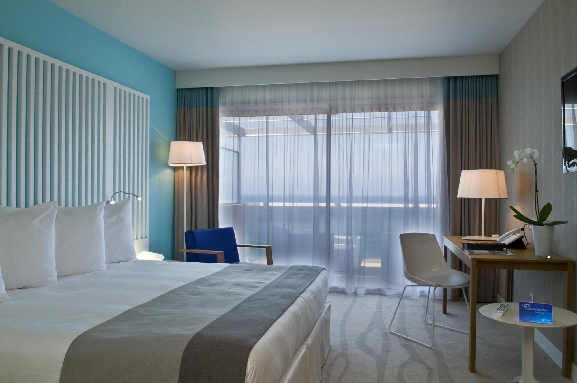 Superior Kamer met Balkon en Uitzicht op Zee
