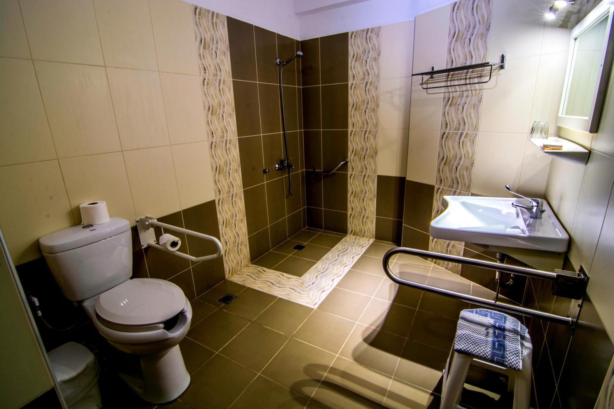 Habitación Cuádruple Económica