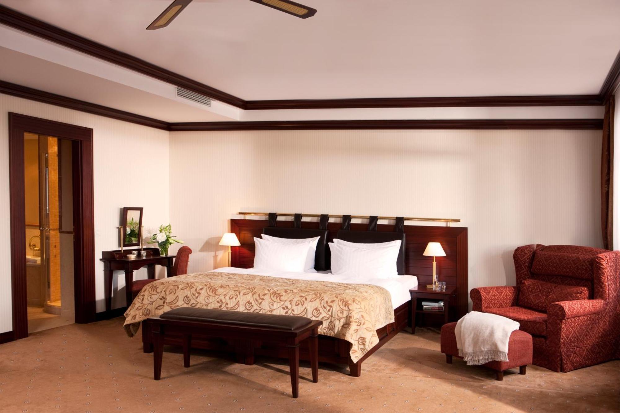 Captain's Suite Residence Park View