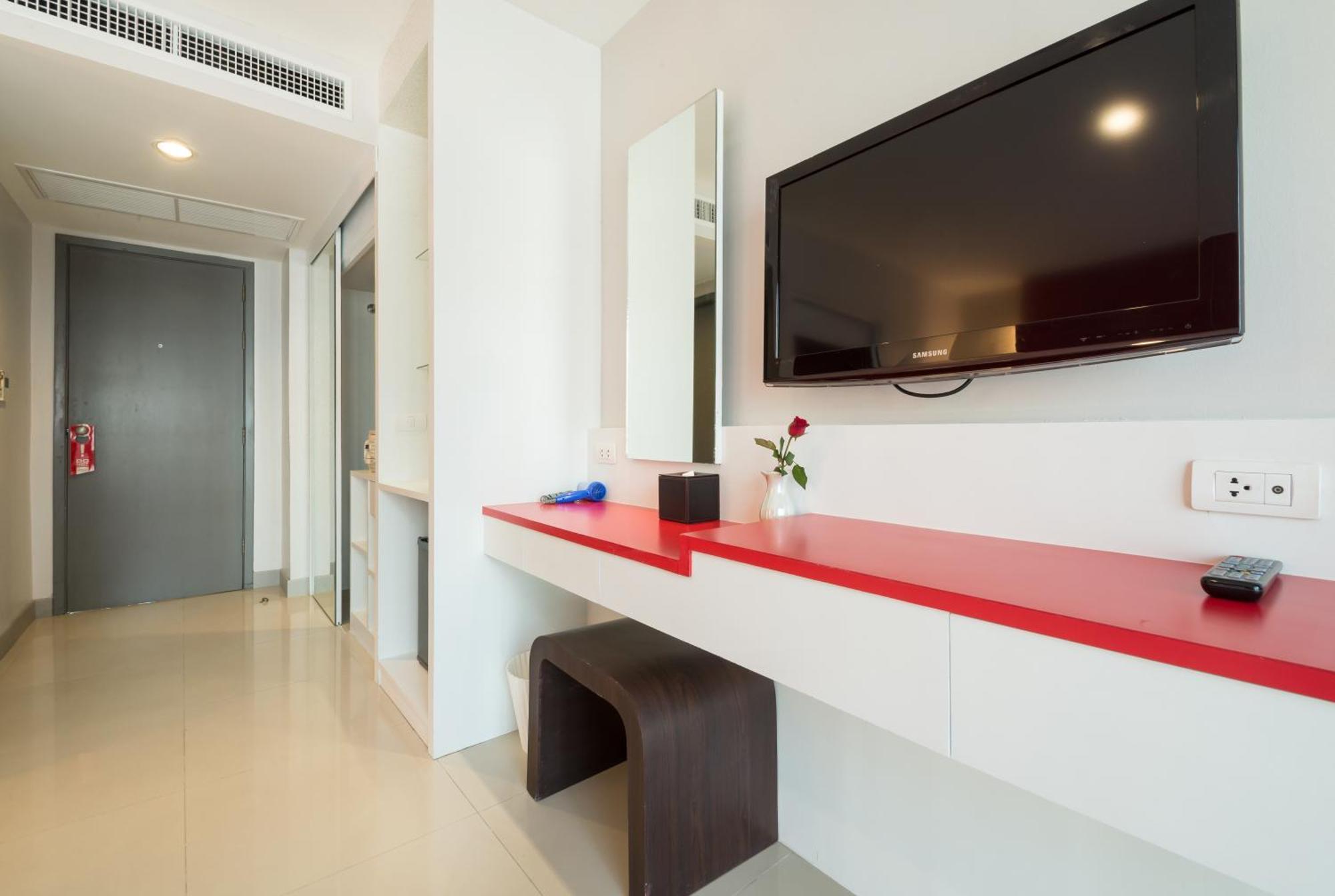 Deluxe Tweepersoonskamer met 2 Aparte Bedden en Balkon