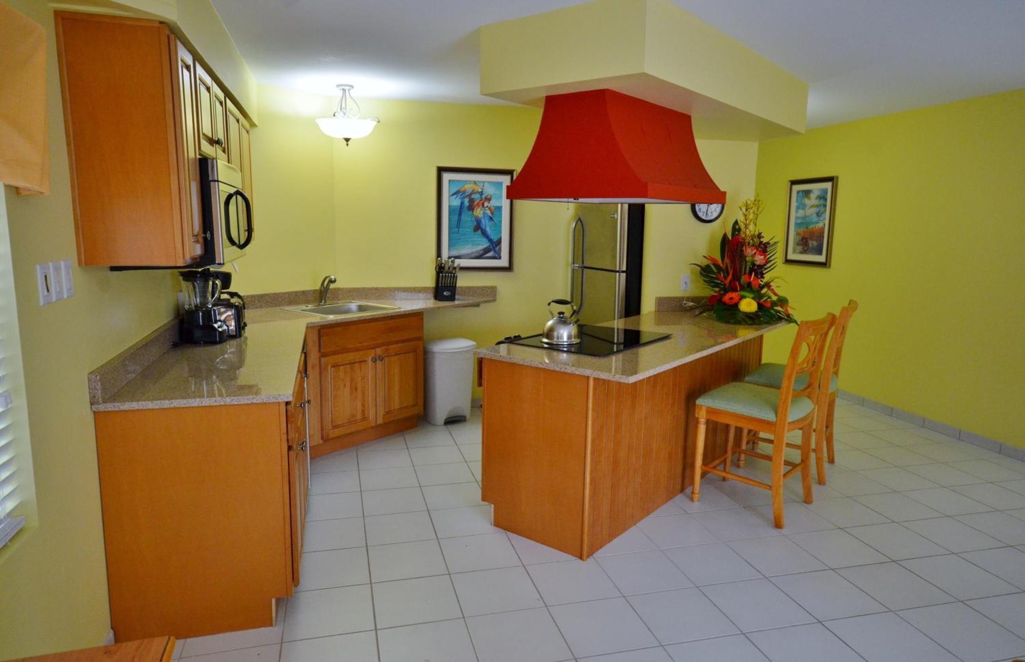 1 Bedroom Suite Ocean Front