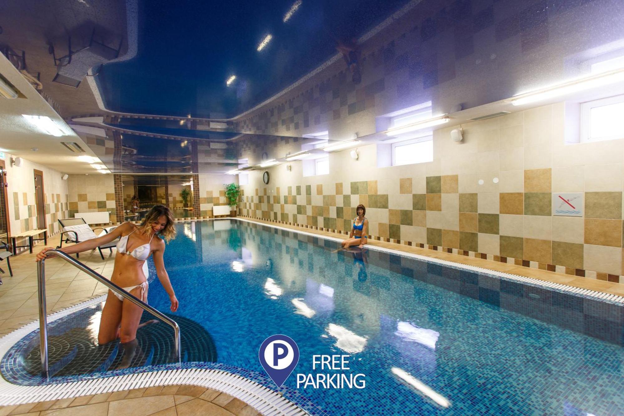 Family Lux Room Bath Pool Sauna Access,1639553713:JPEG