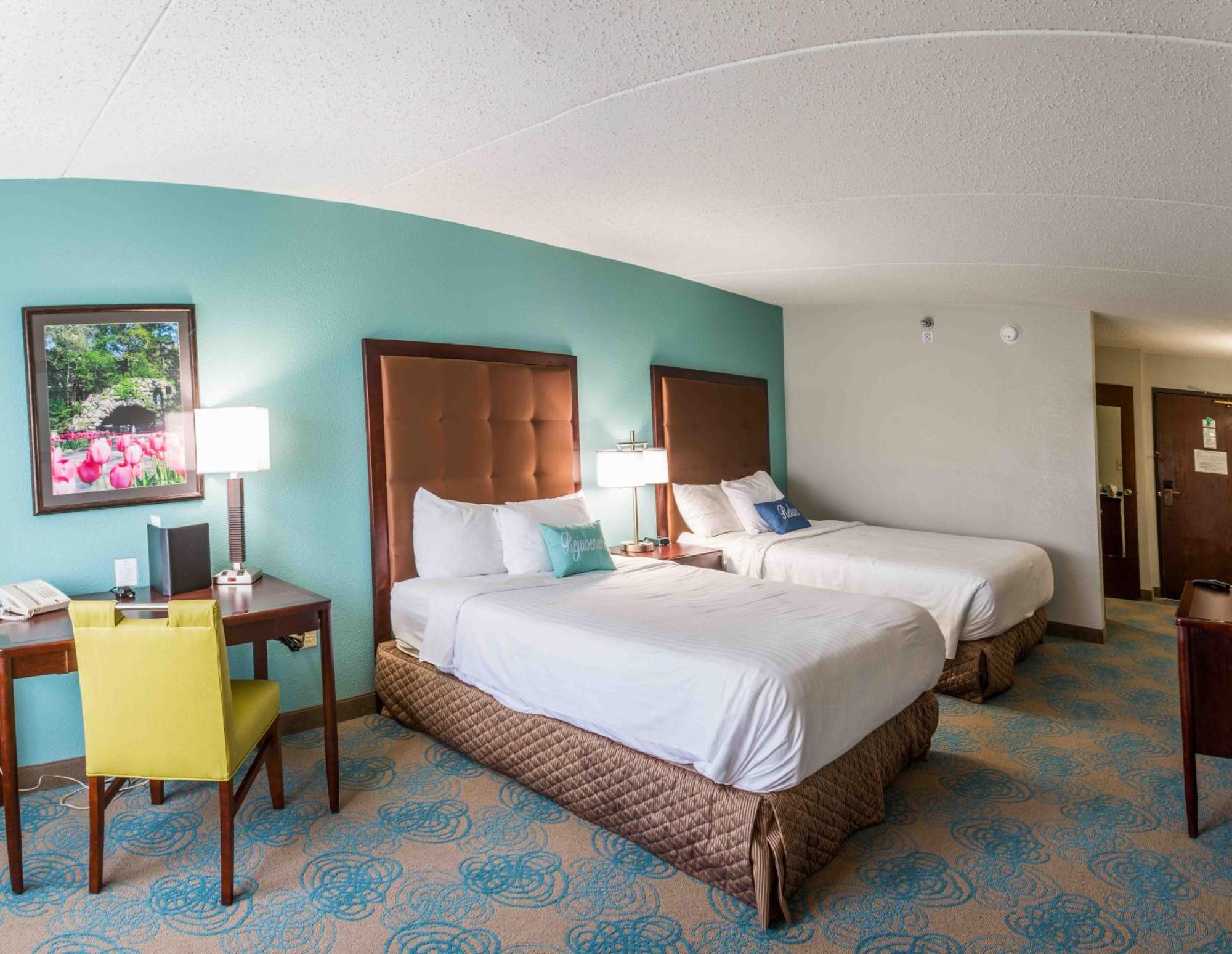 Premier Double Room with Two Double Beds