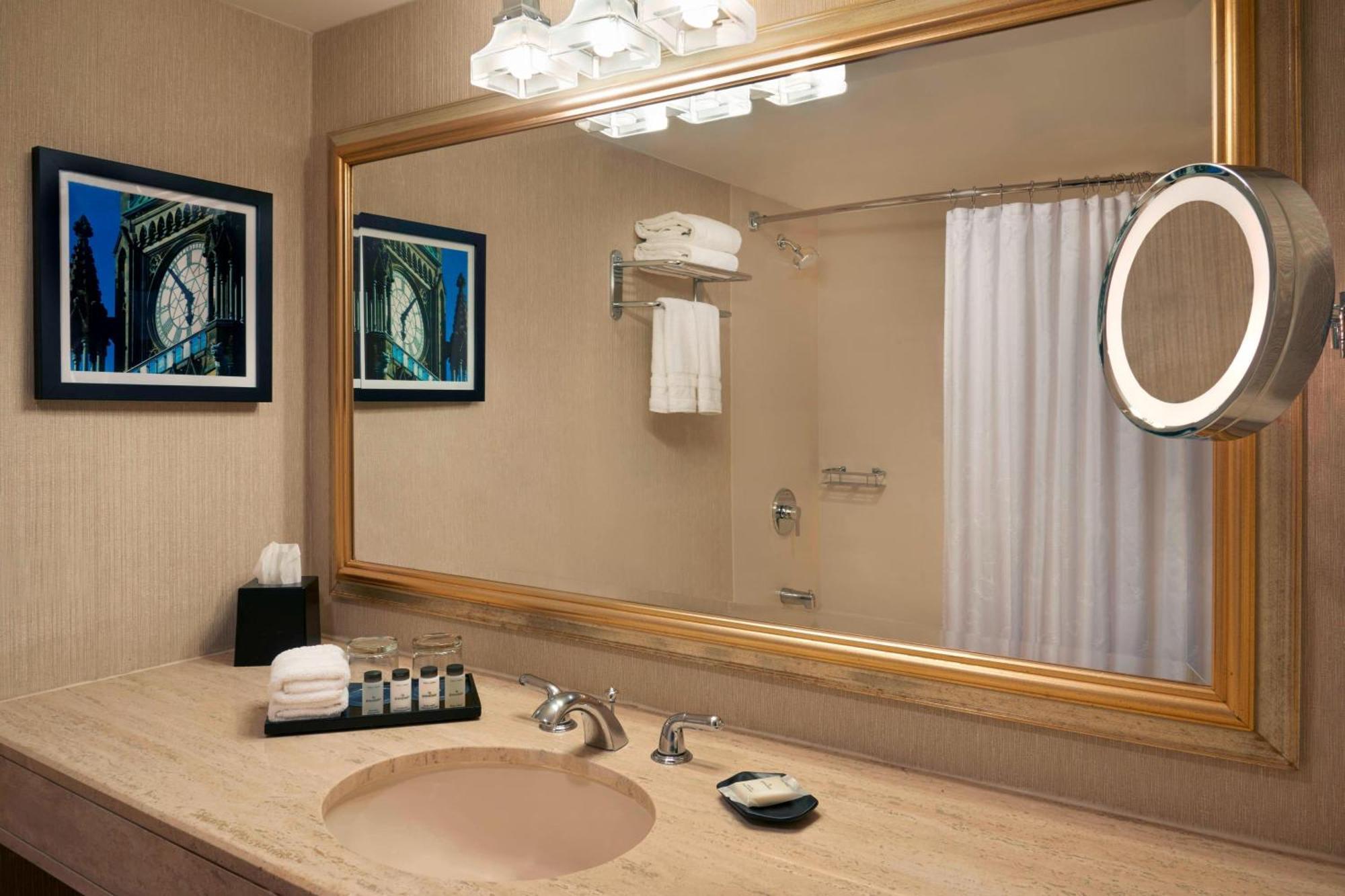 Club level, Guest room, 2 Double, High floor