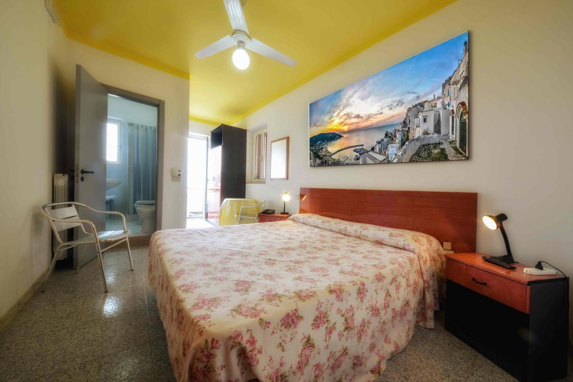 Double or Twin Room Garden View