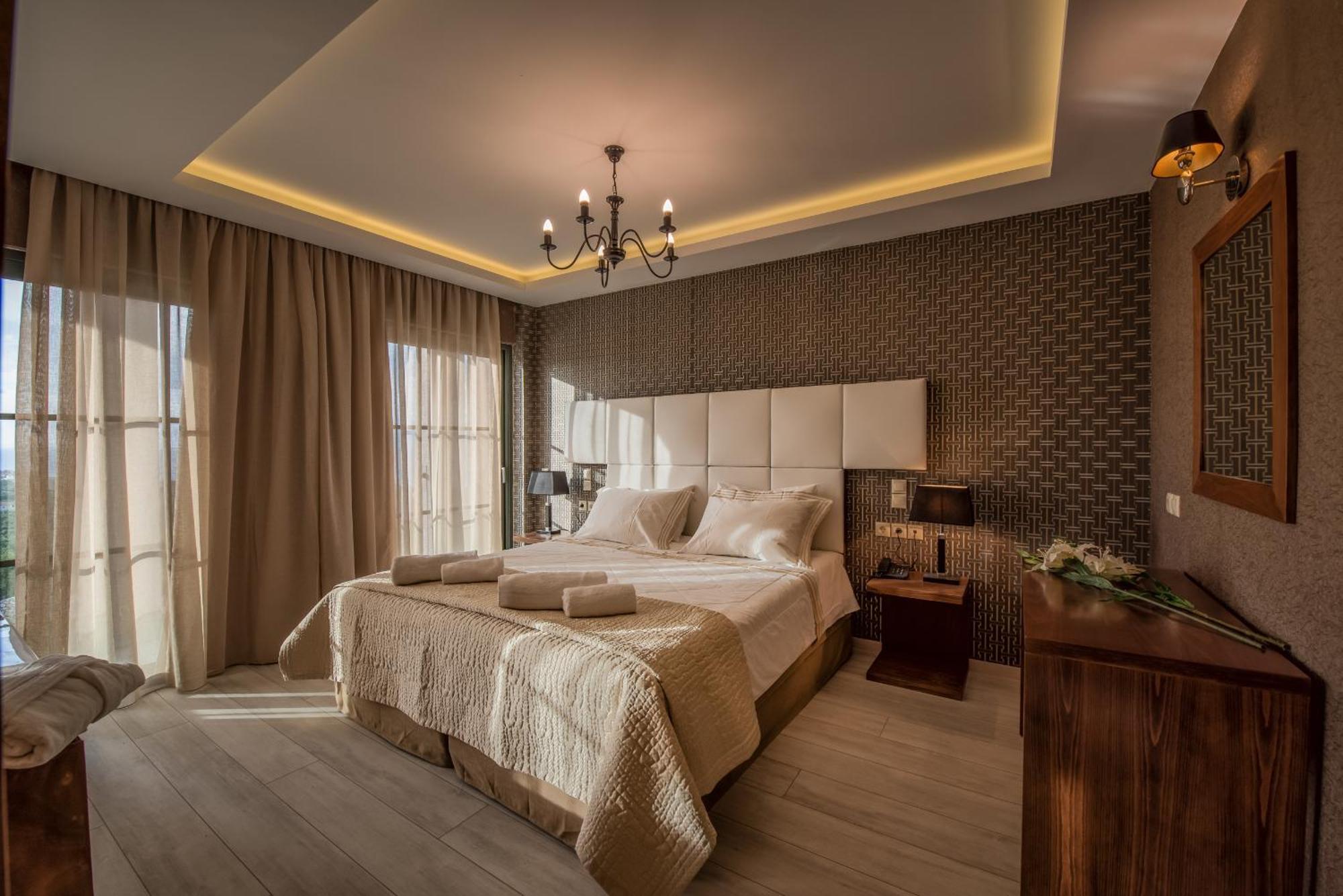 Presidential Suite with Panoramic Seaview