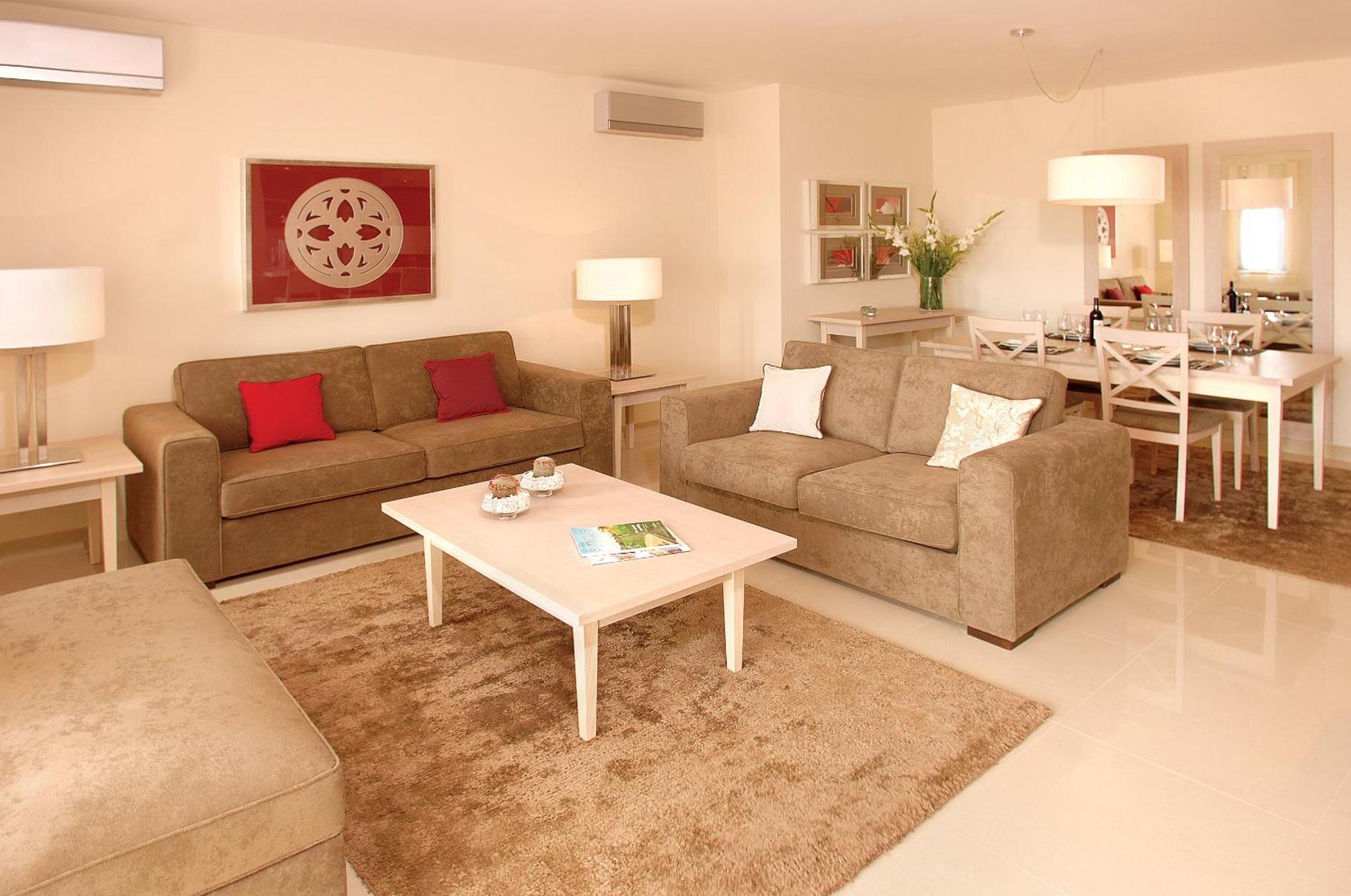 Apartamento de 2 dormitorios con altillo