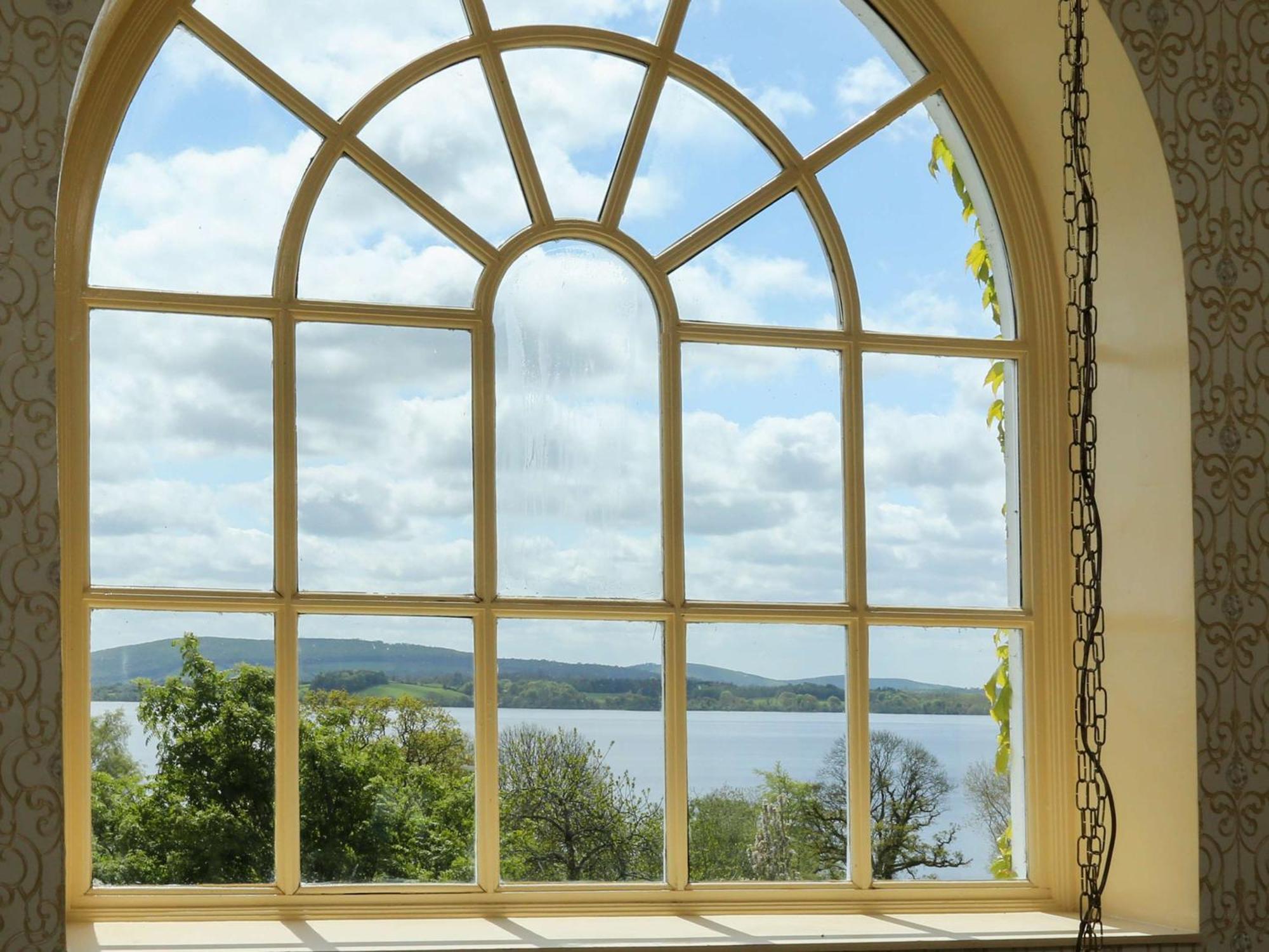 Double or Twin Room Lake View