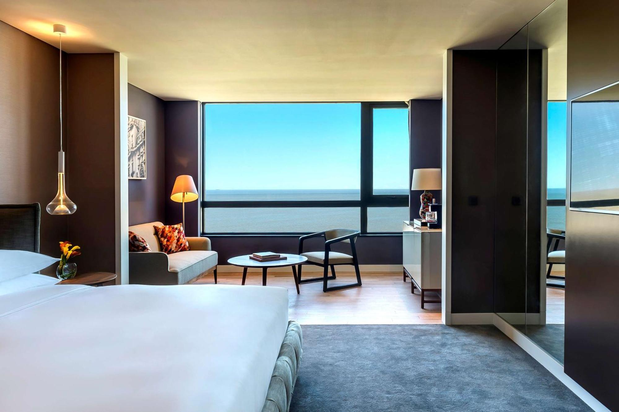King Room River View