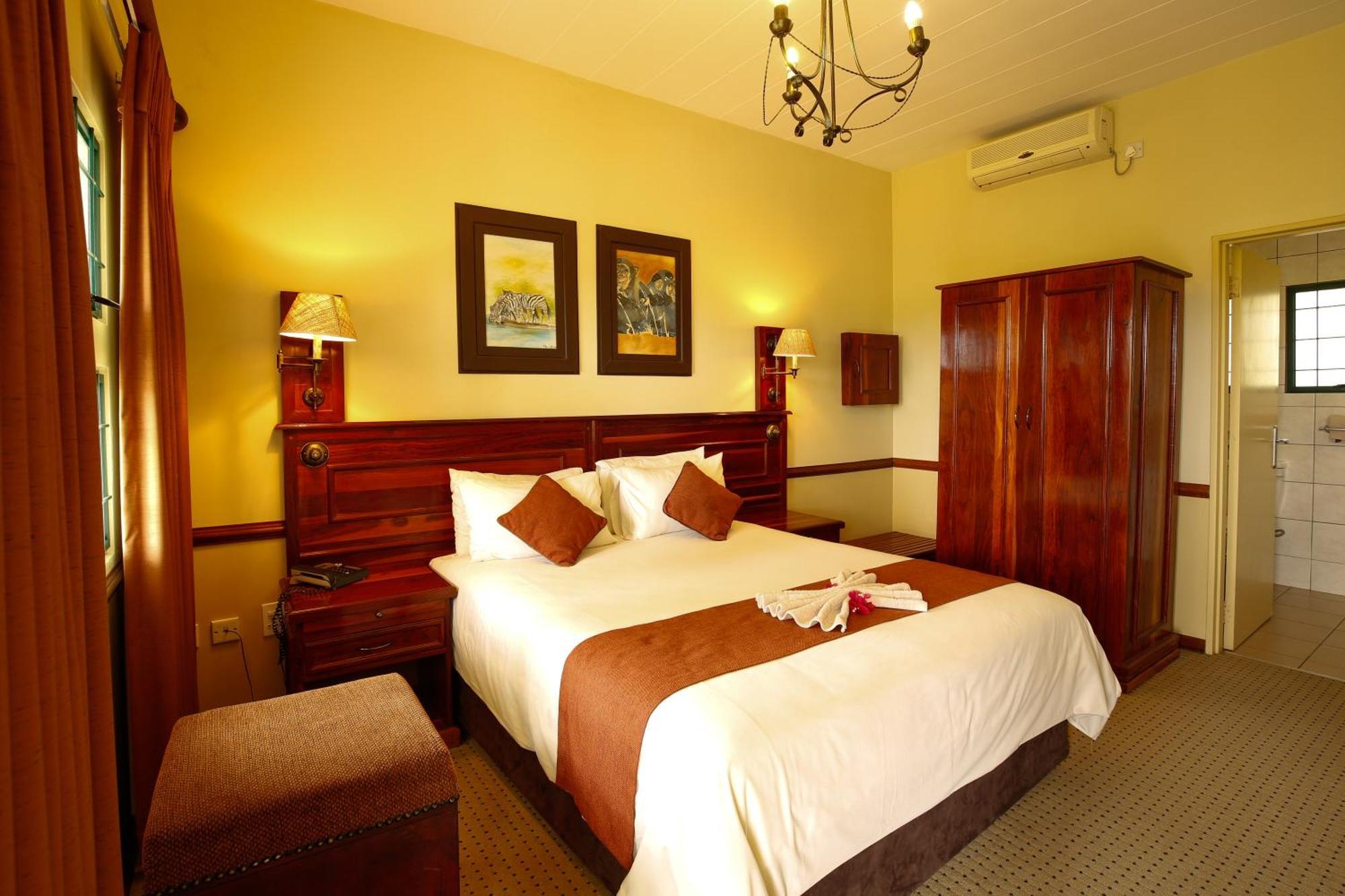 Deluxe Zimmer mit Queensize-Bett und Flussblick