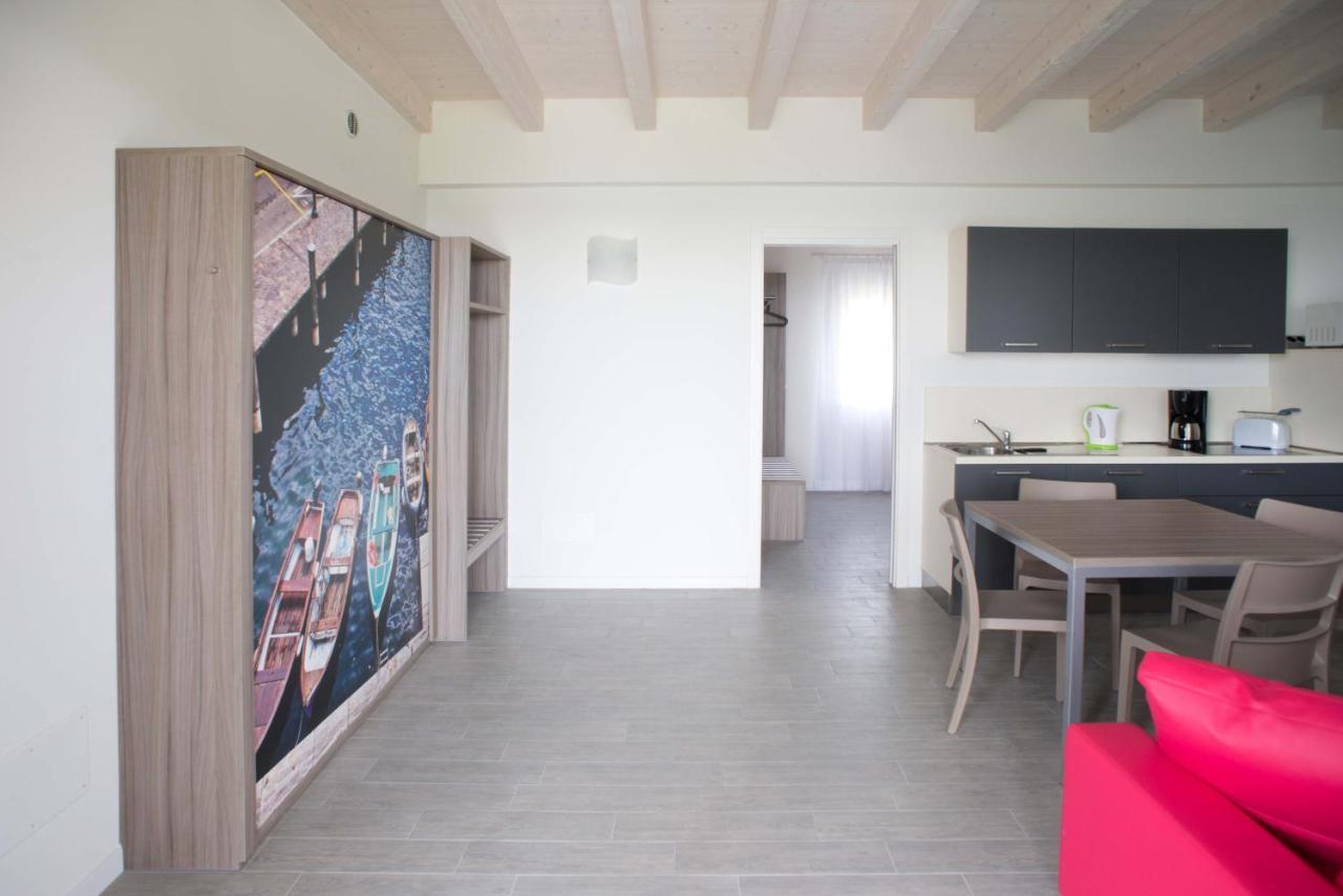 Elegance Apartment mit 1 Schlafzimmer und Seeblick