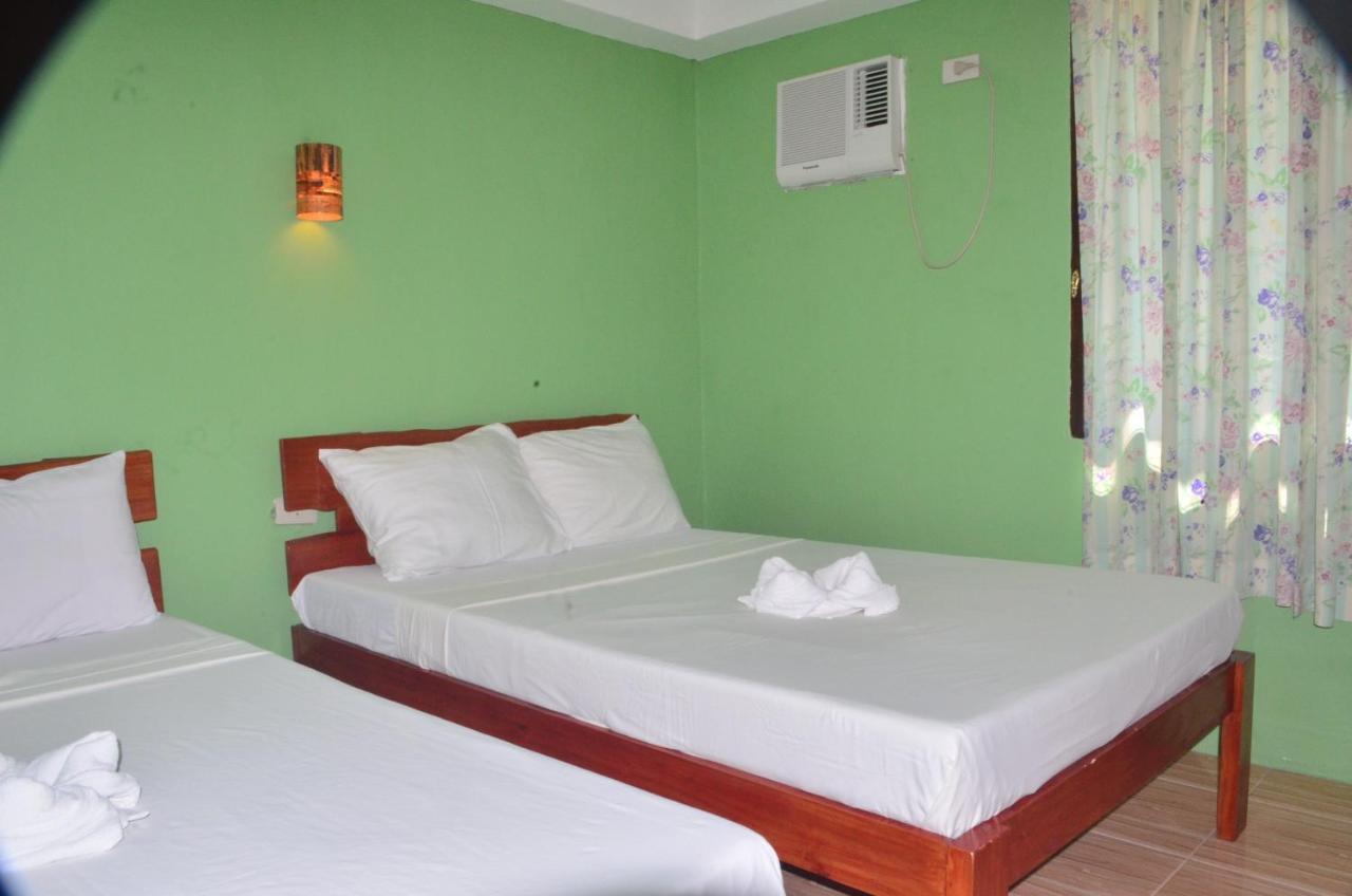 Family Deluxe Double or Twin Cottage