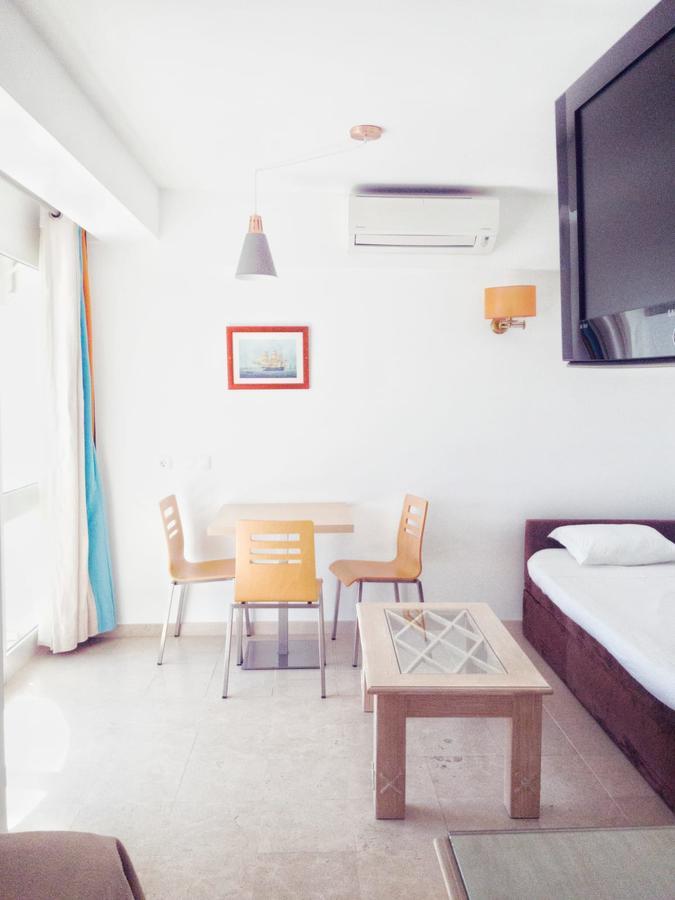 Studio Apartment Sea View
