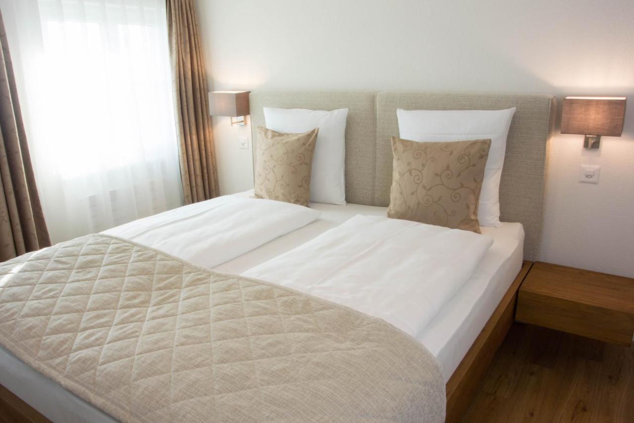 Doppelzimmer mit Seeblick