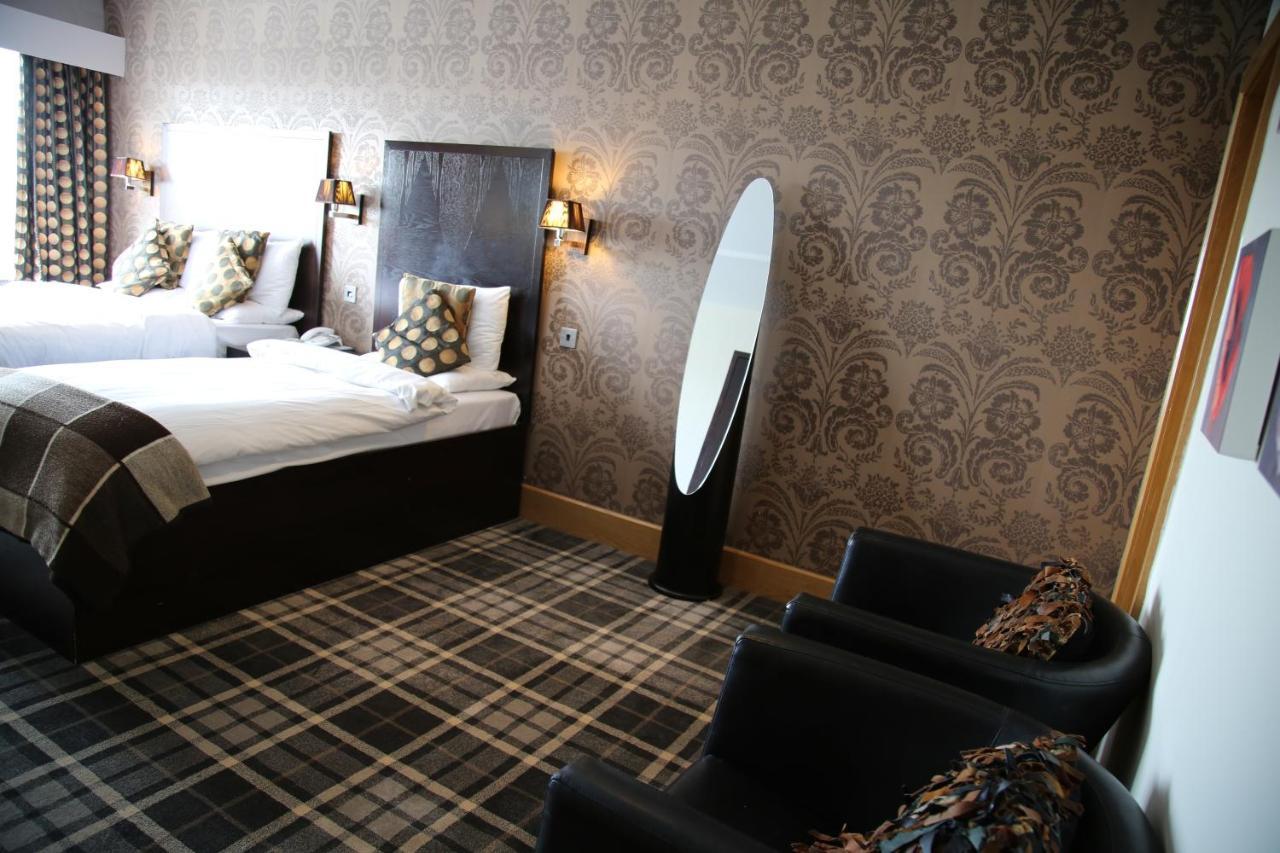 Family Boutique Room,78941244:JPEG