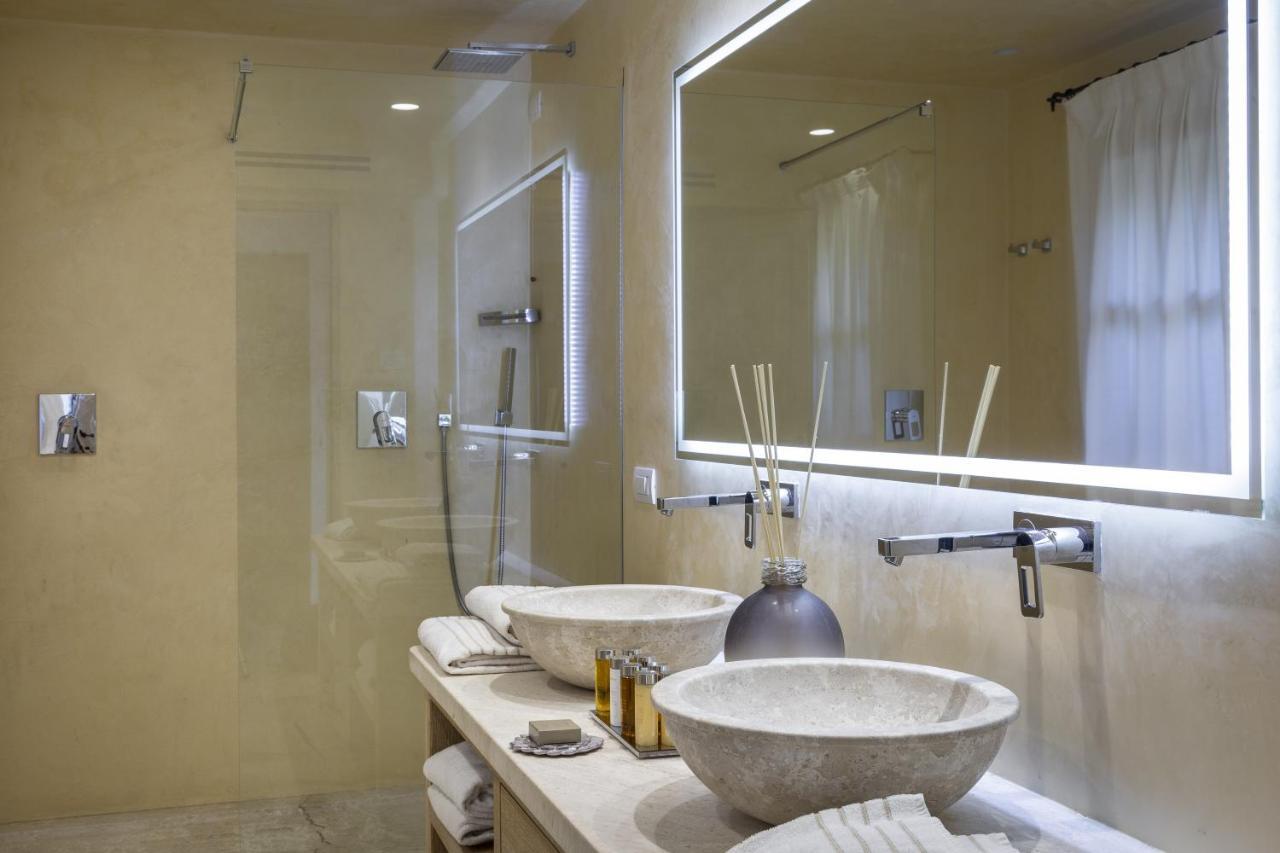 Exclusive Suite