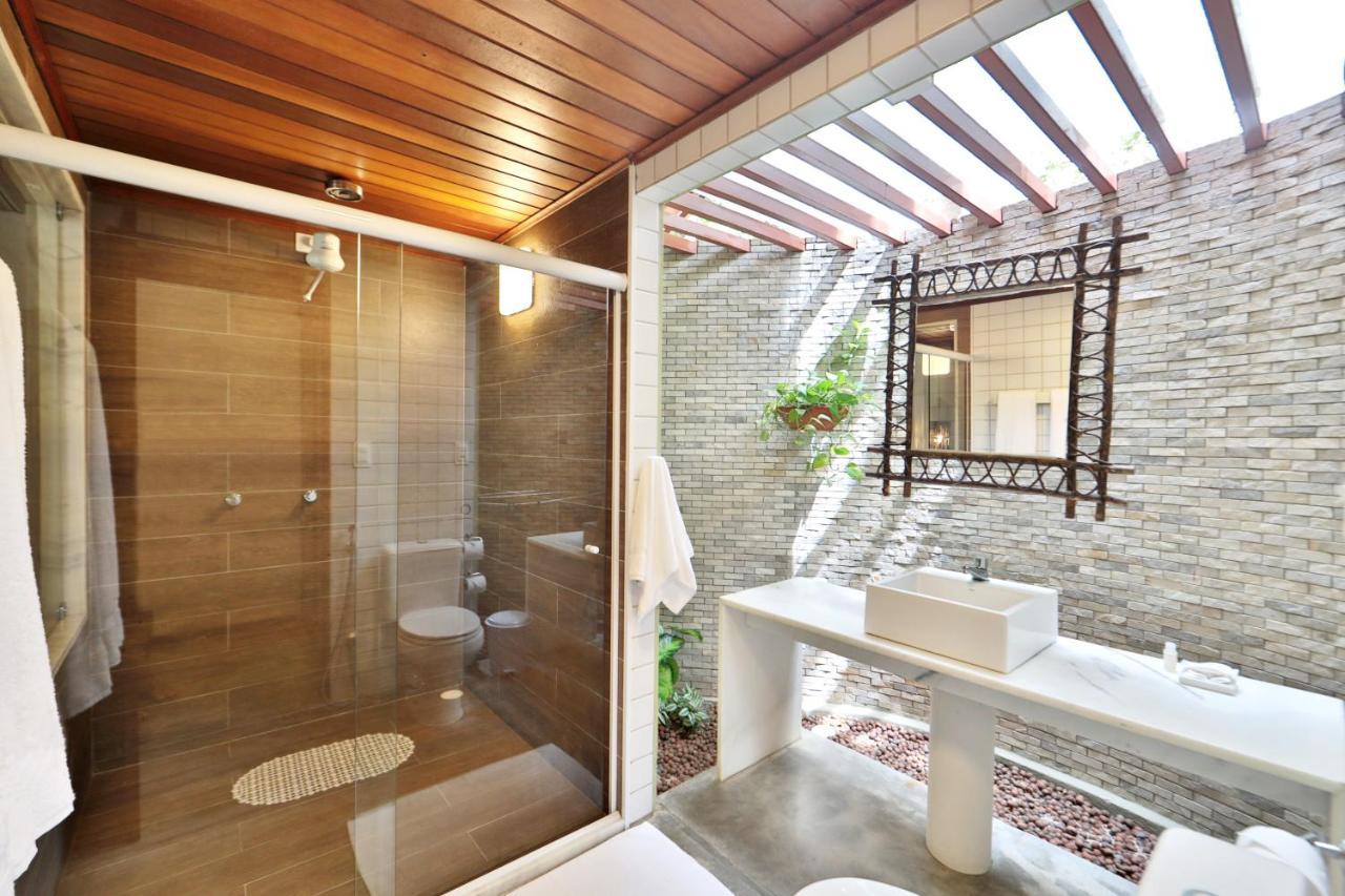 Deluxe Bungalow with Garden View