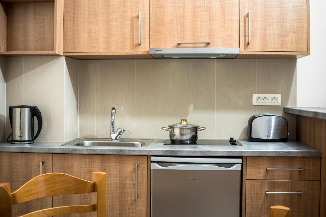 Budget Studio - Halb-Souterrain