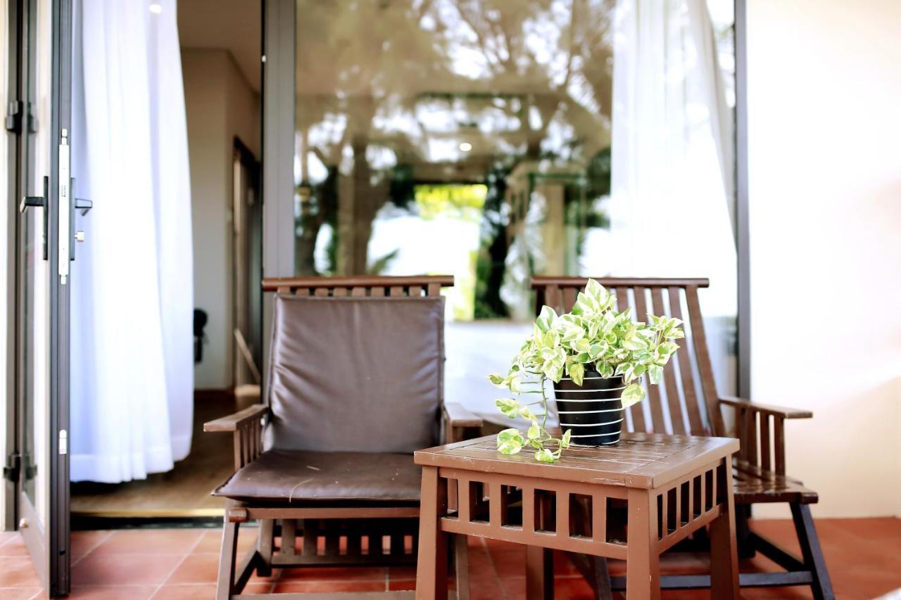 Garden Bungalow Double Room with Terrace