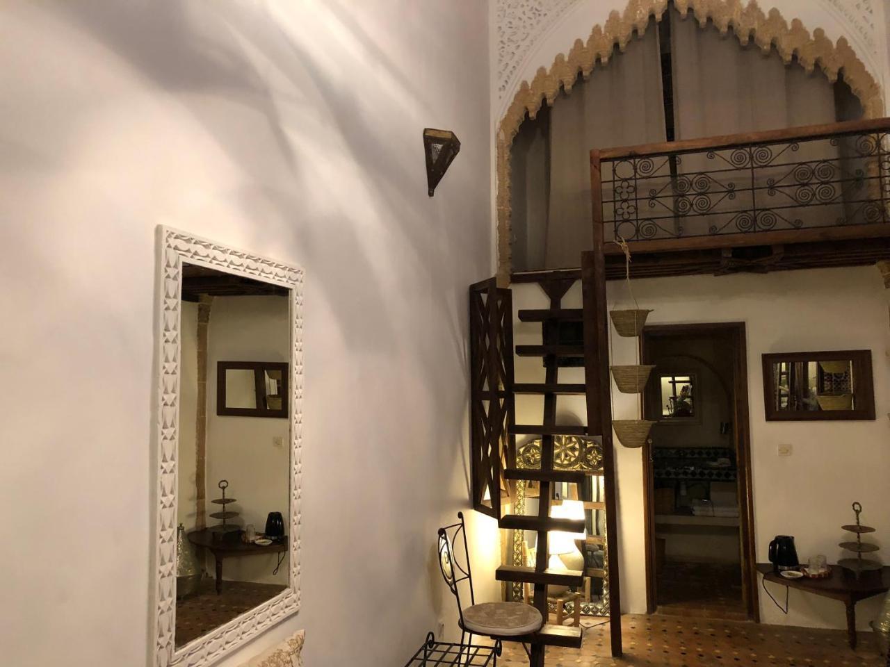 Suite Zouina