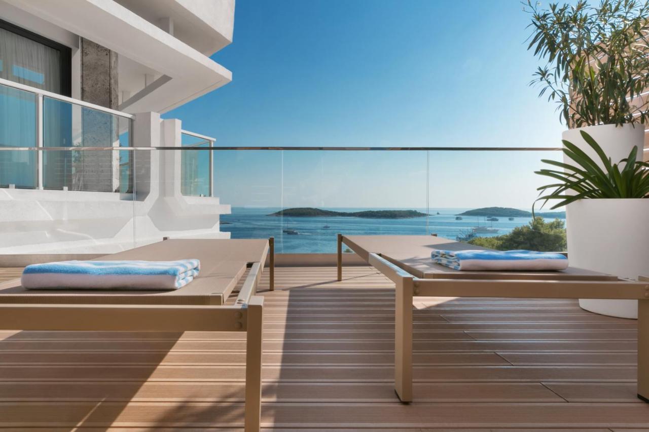 Suite Ático de 1 dormitorio con terraza y vistas al mar