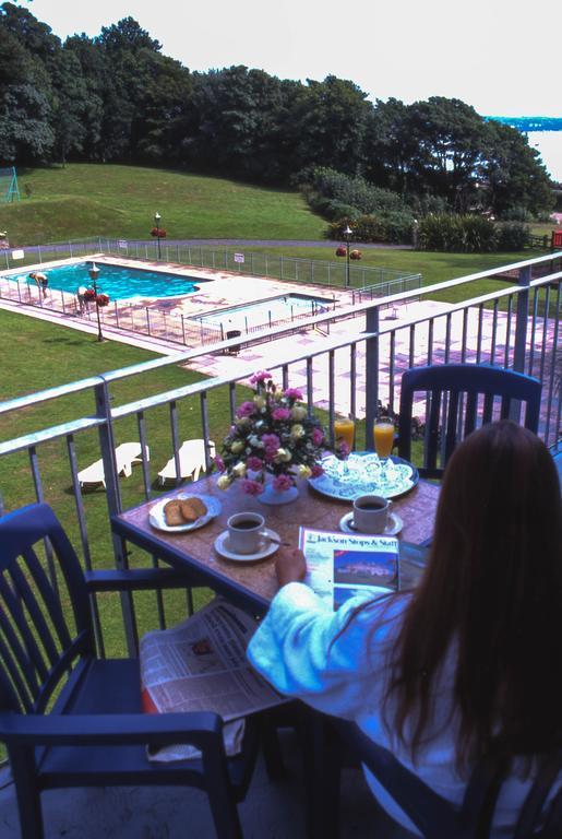 Familienzimmer mit Balkon