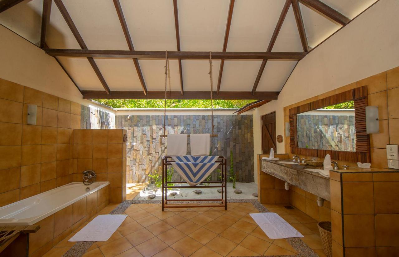 Deluxe Villa Beach View