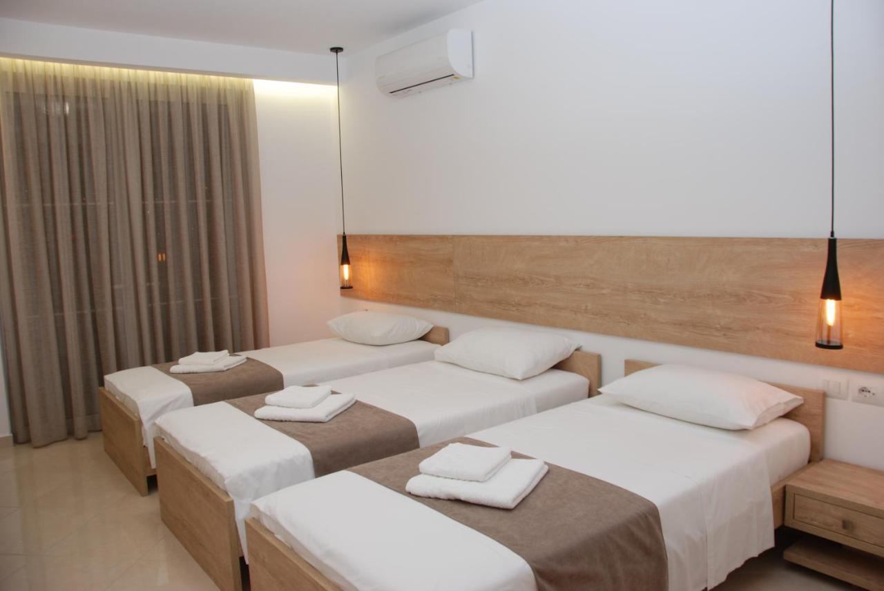 Triple Room with Sea View