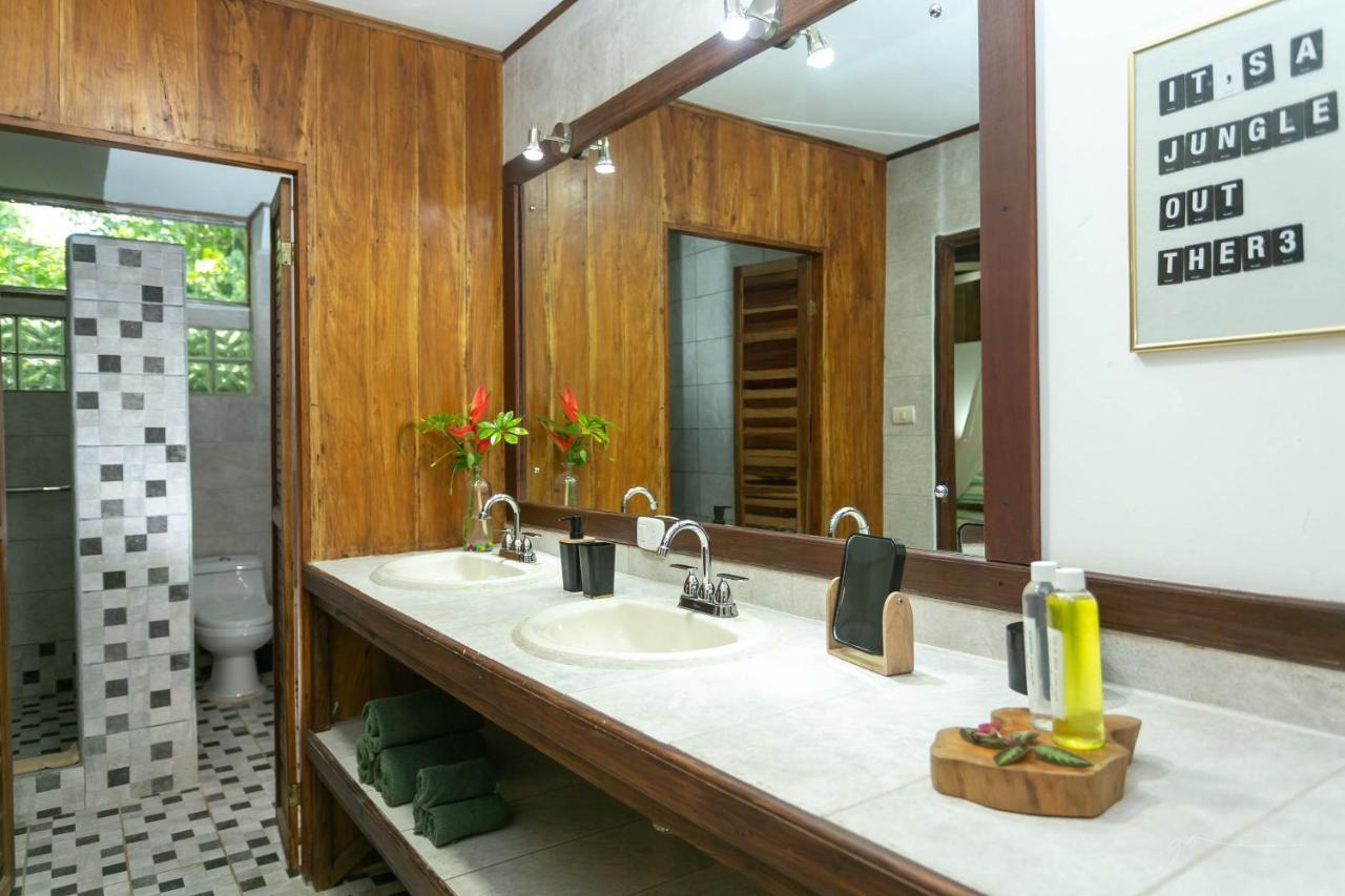 Habitación Familiar con balcón