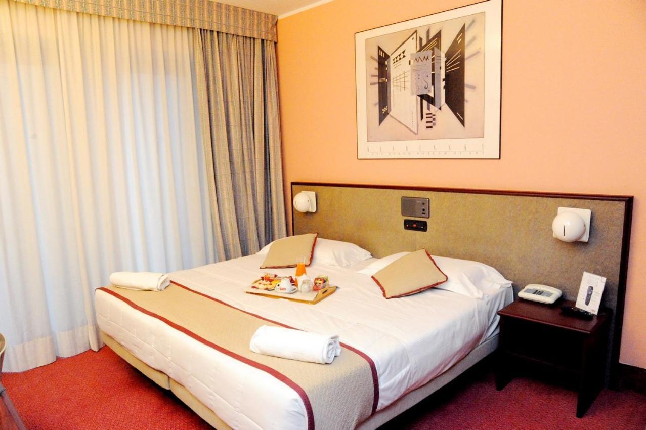 Double Room,761677252:JPEG