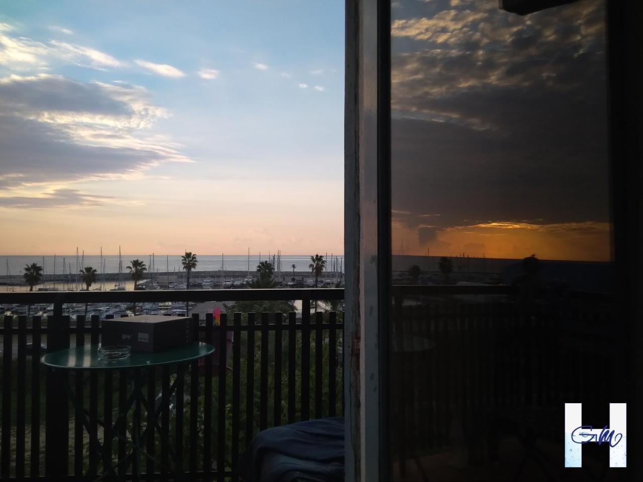 Double Room with Balcony and Sea View