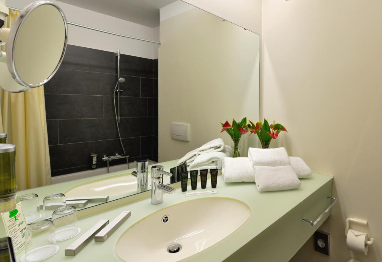 Double Room,1704831514:JPEG