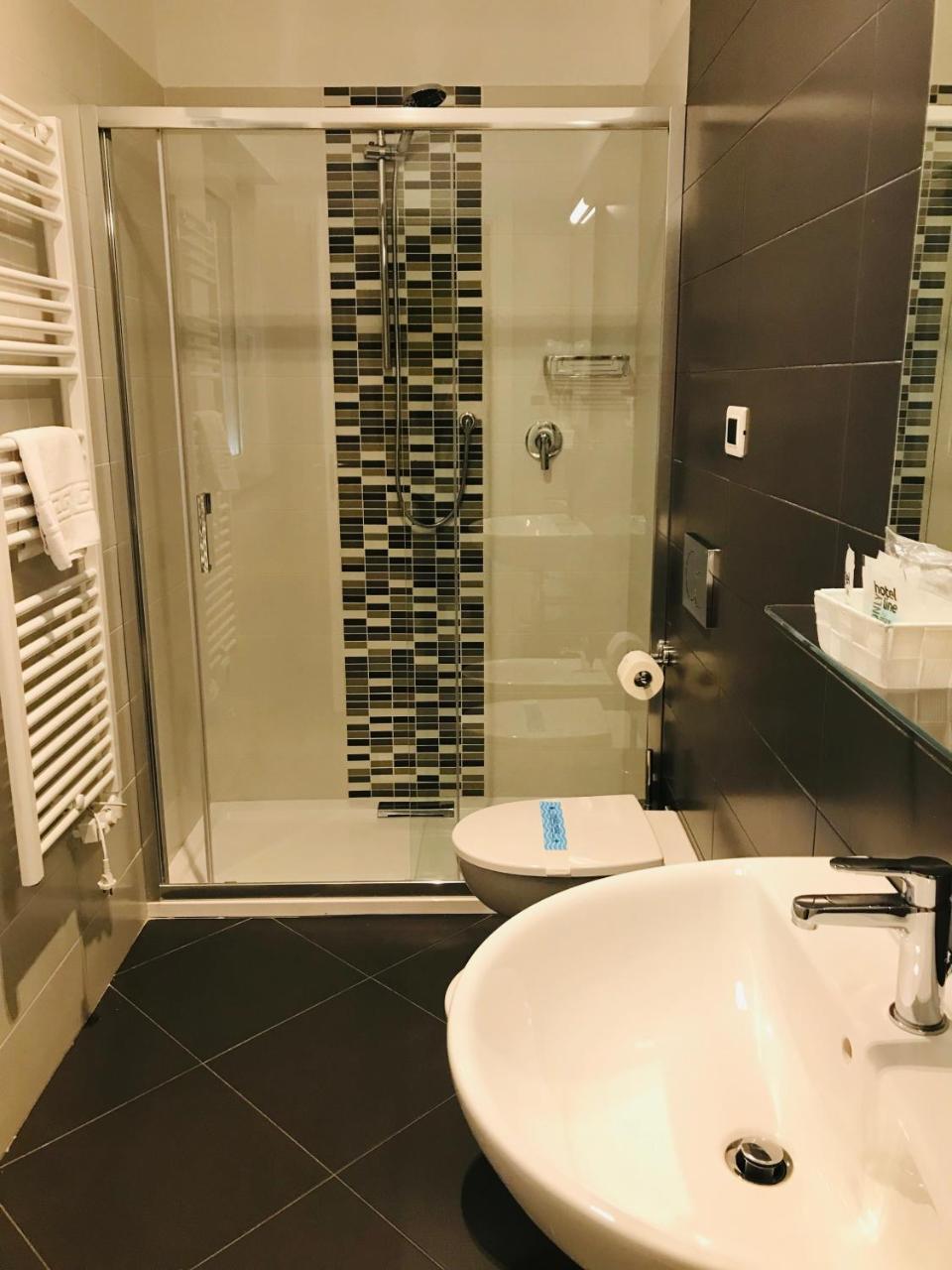 Triple Room,766476829:JPEG