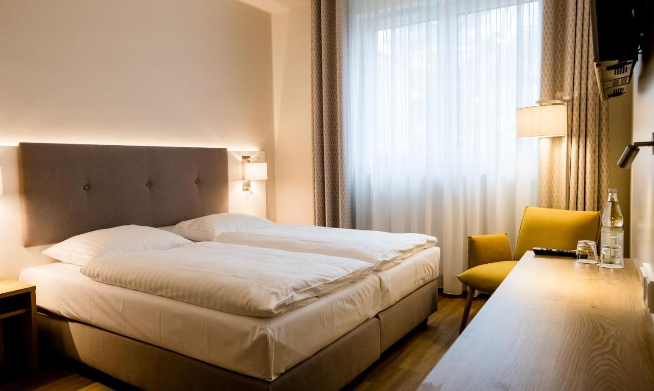 Double or Twin Room Souterrain