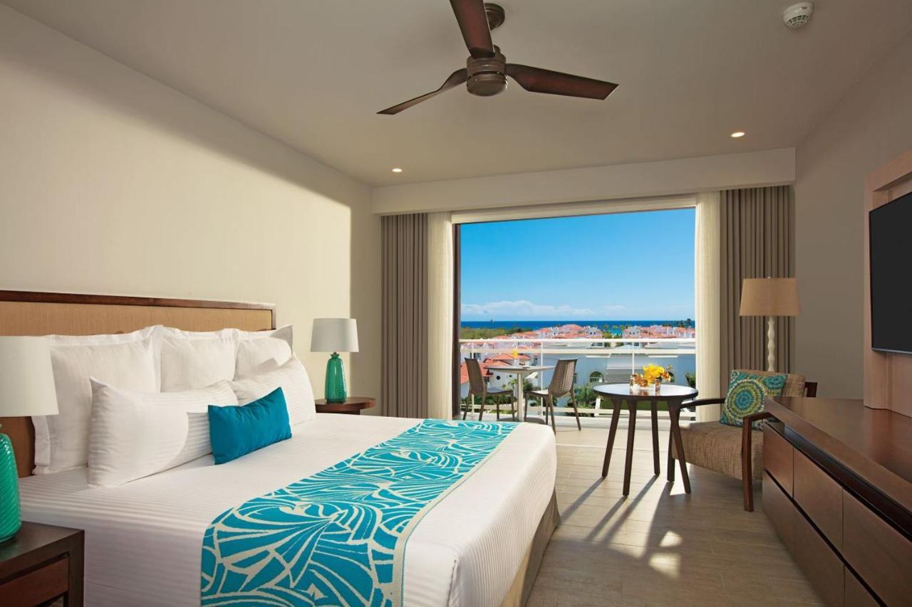 Preferred Club Family Suite Tropical View,812389451:JPEG