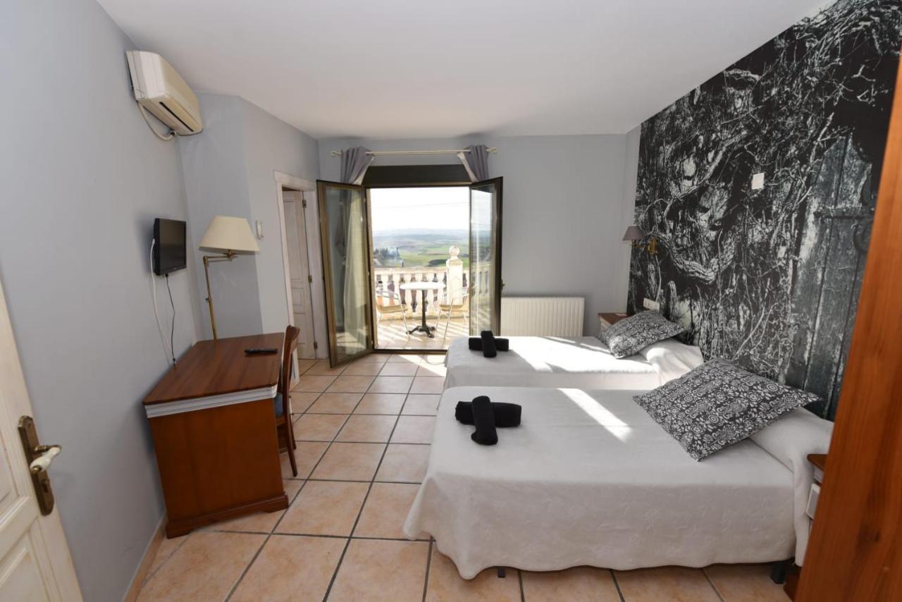 Double or Twin Room View,775560226:JPEG
