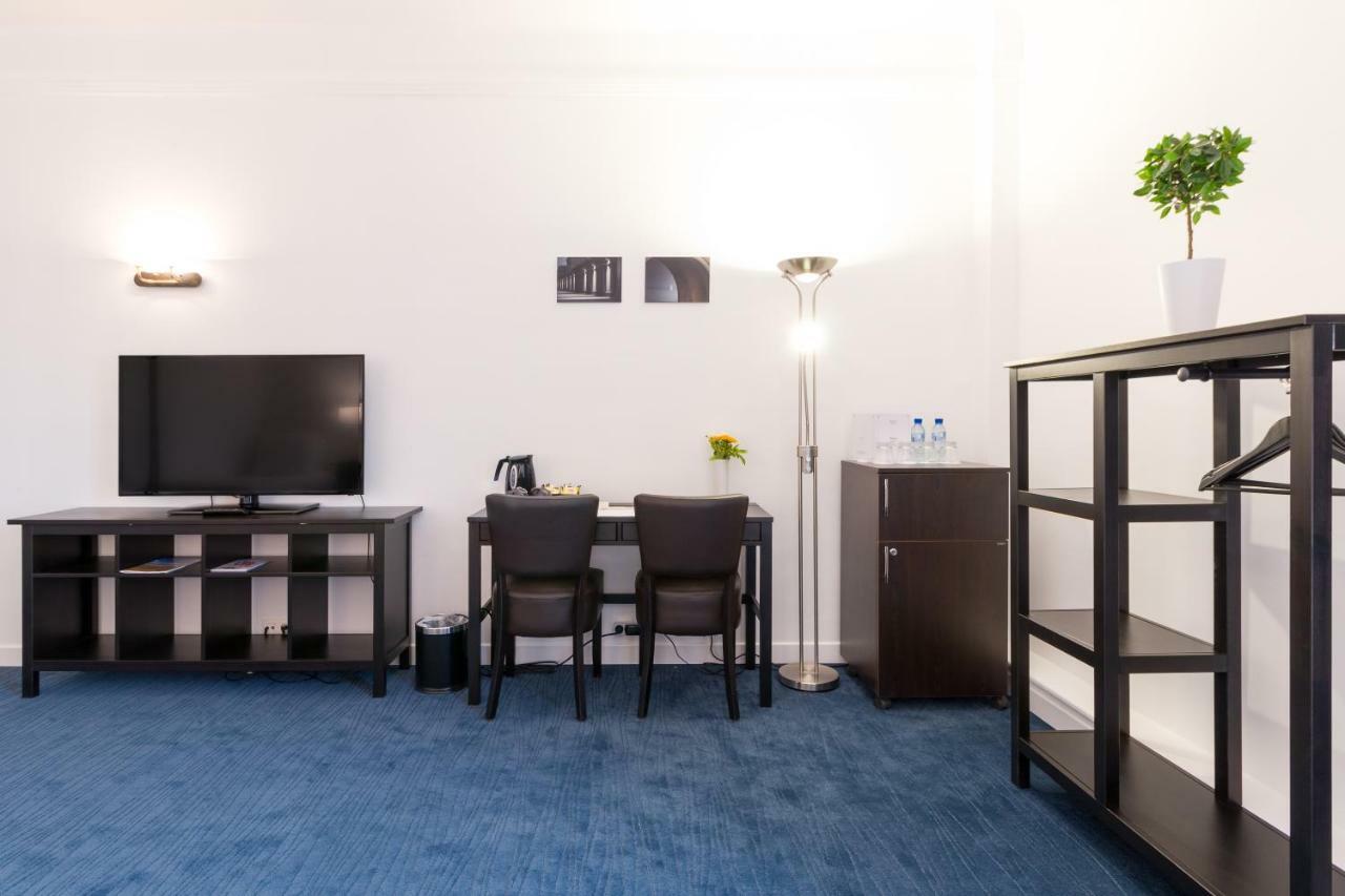 Classic Quadruple Room,779774904:JPEG