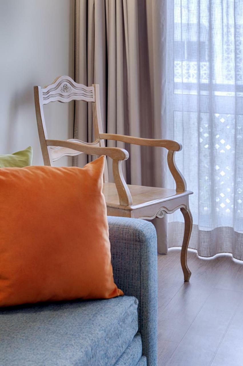 Apartamento de 1 dormitorio con vistas a la piscina
