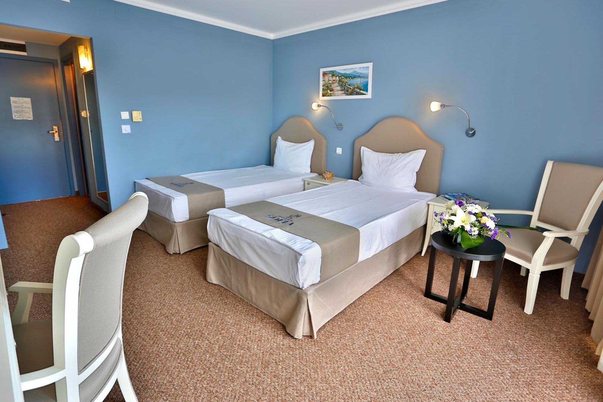 Double or Twin Room Balcony Sea View